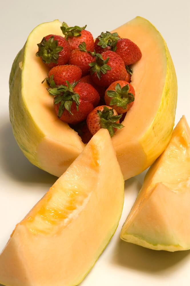 Crenshaw Melon with Strawberries 5 Reasons to Eat Crenshaw Melon