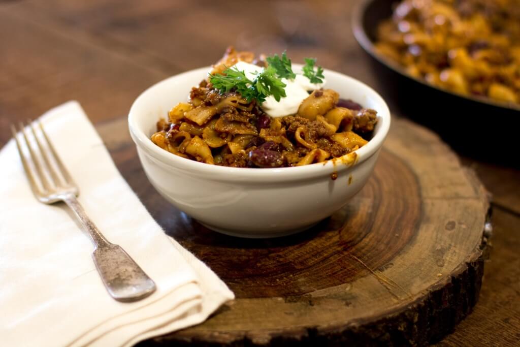 Let's Blend Chili And Macaroni