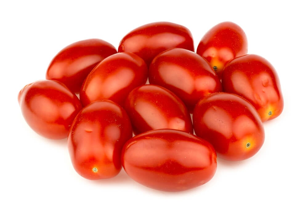grape tomatoes 10 Valentine-Red Produce Picks with Hot Scores on Kroger’s OptUP App