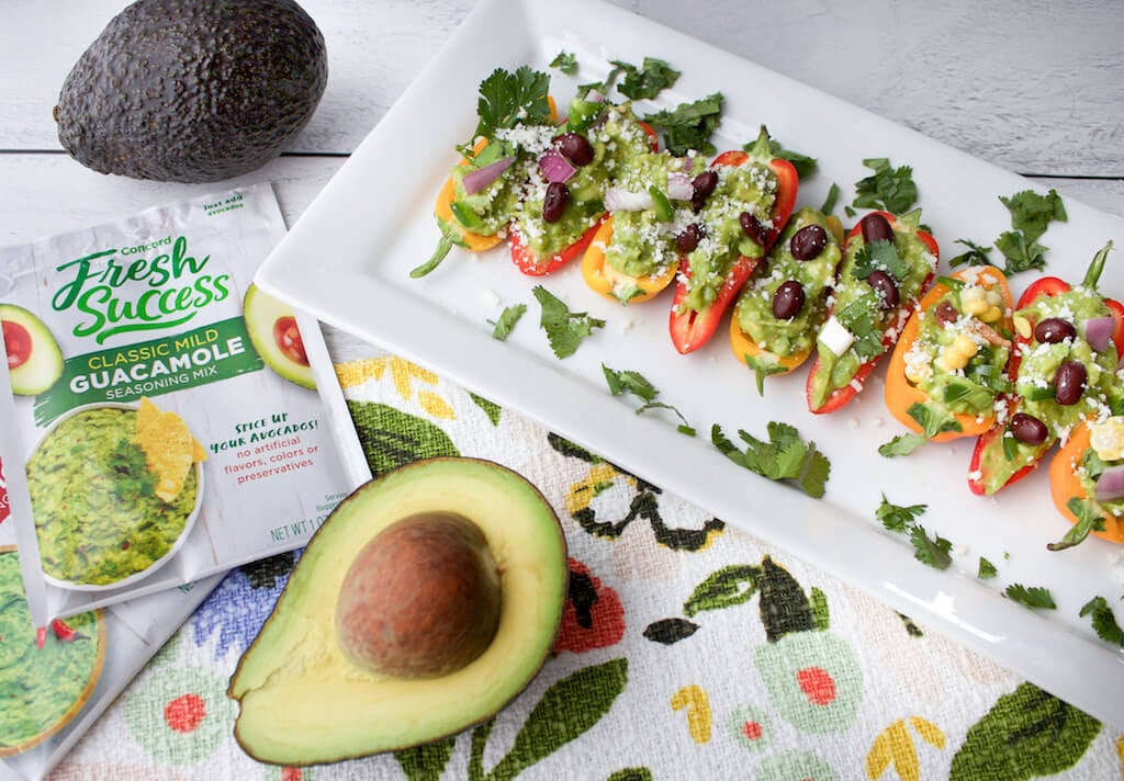 Guacamole-Stuffed Mini Peppers Guacamole-Stuffed Mini Peppers