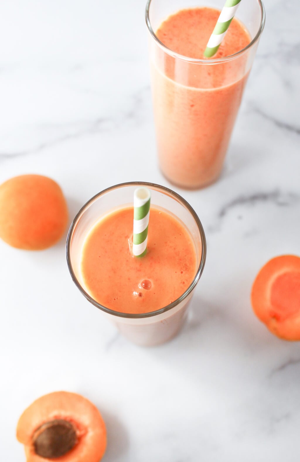 Apricot Mango Smoothie with Hidden Carrots Apricot Mango Smoothie