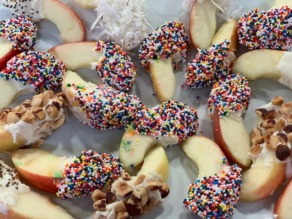Chocolate-Dipped Apple Slices Chocolate Dipped Apple Slices