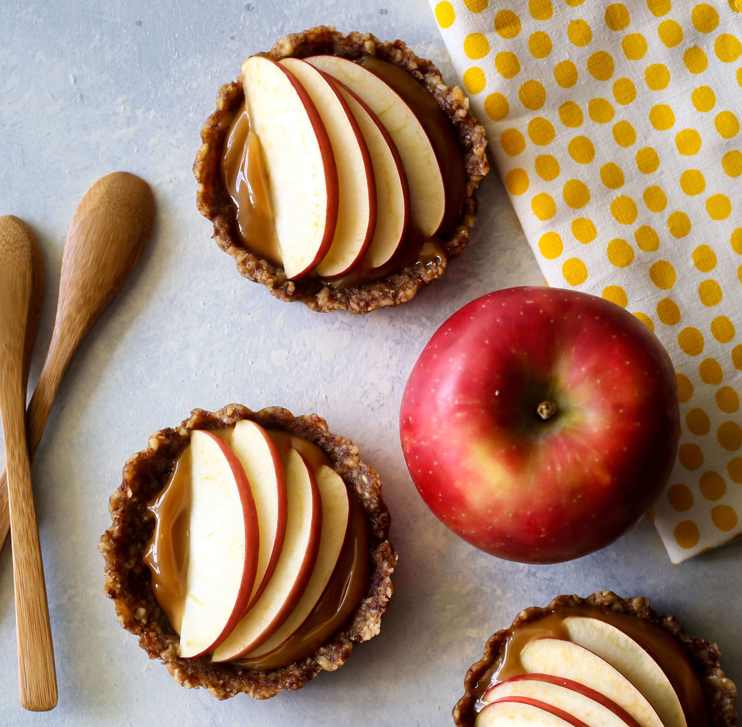 Mini Caramel Apple Tarts Mini Caramel Apple Tarts