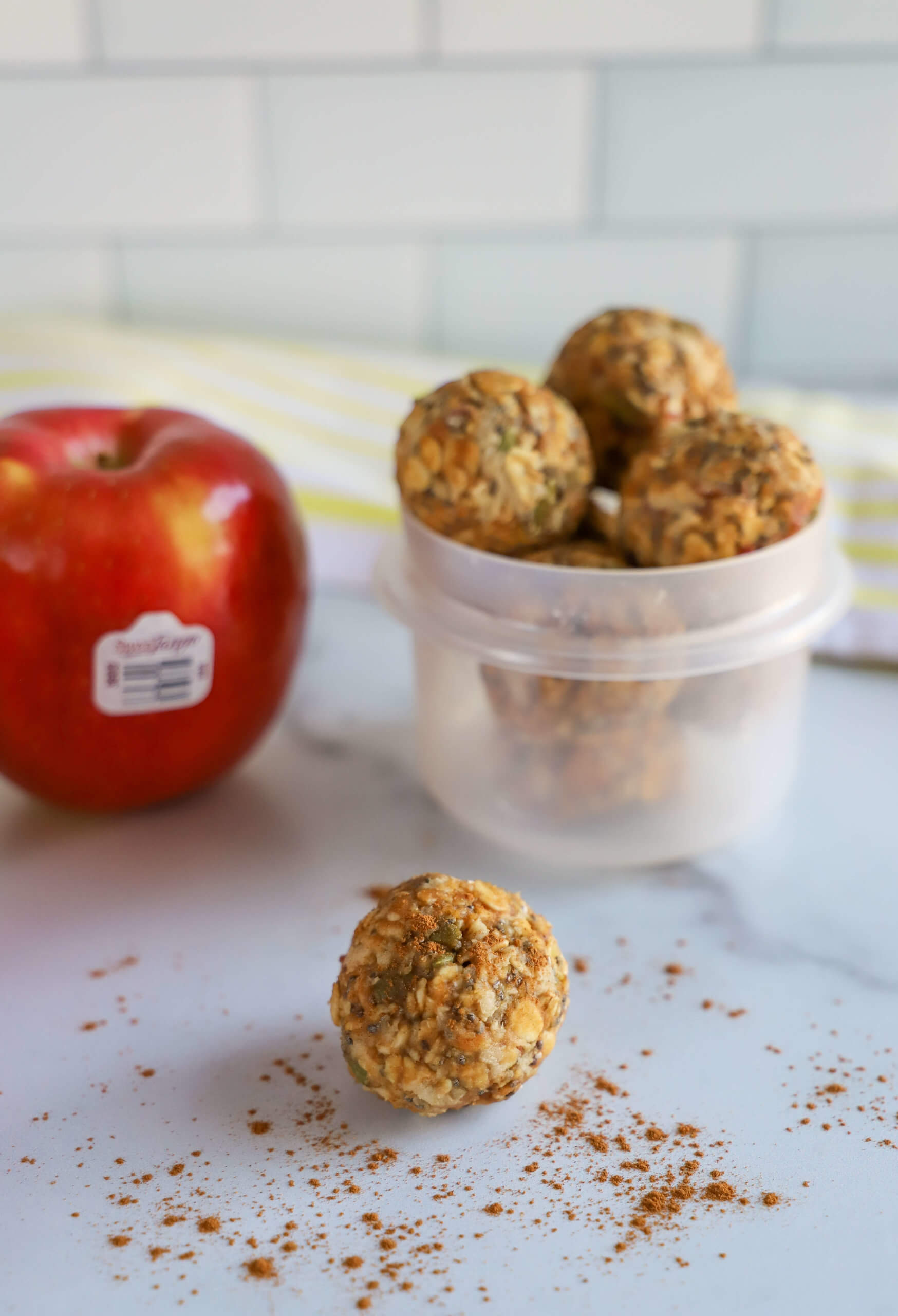 Apple Energy Bites Apple Energy Bites