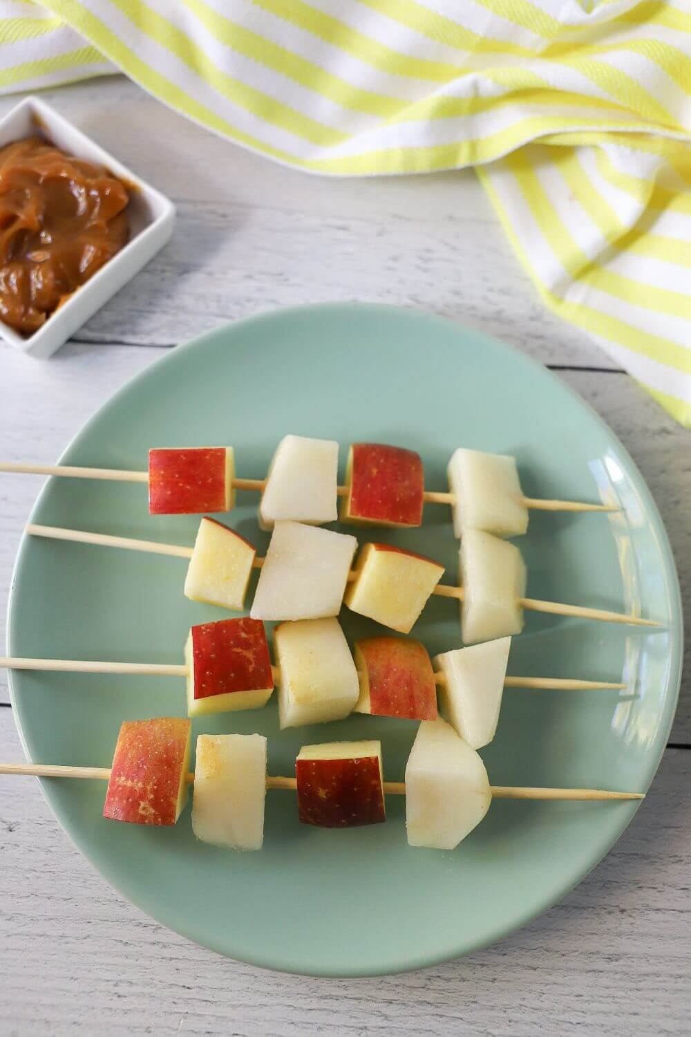 Tasty Apple and Pear Skewers Tasty Apple and Pear Skewers