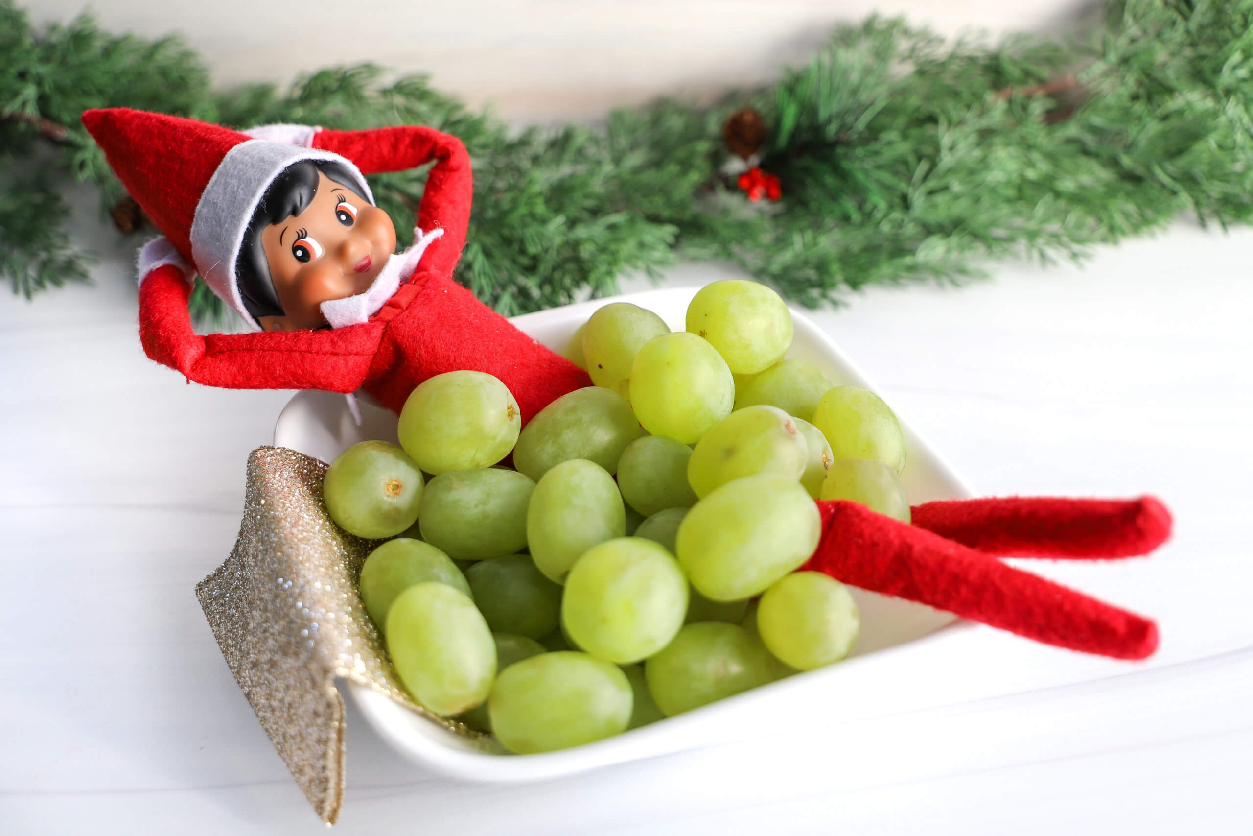 Easy Elf on the Shelf Ideas: Grape Bubble Bath Easy Elf on the Shelf Ideas: Grape Bubble Bath