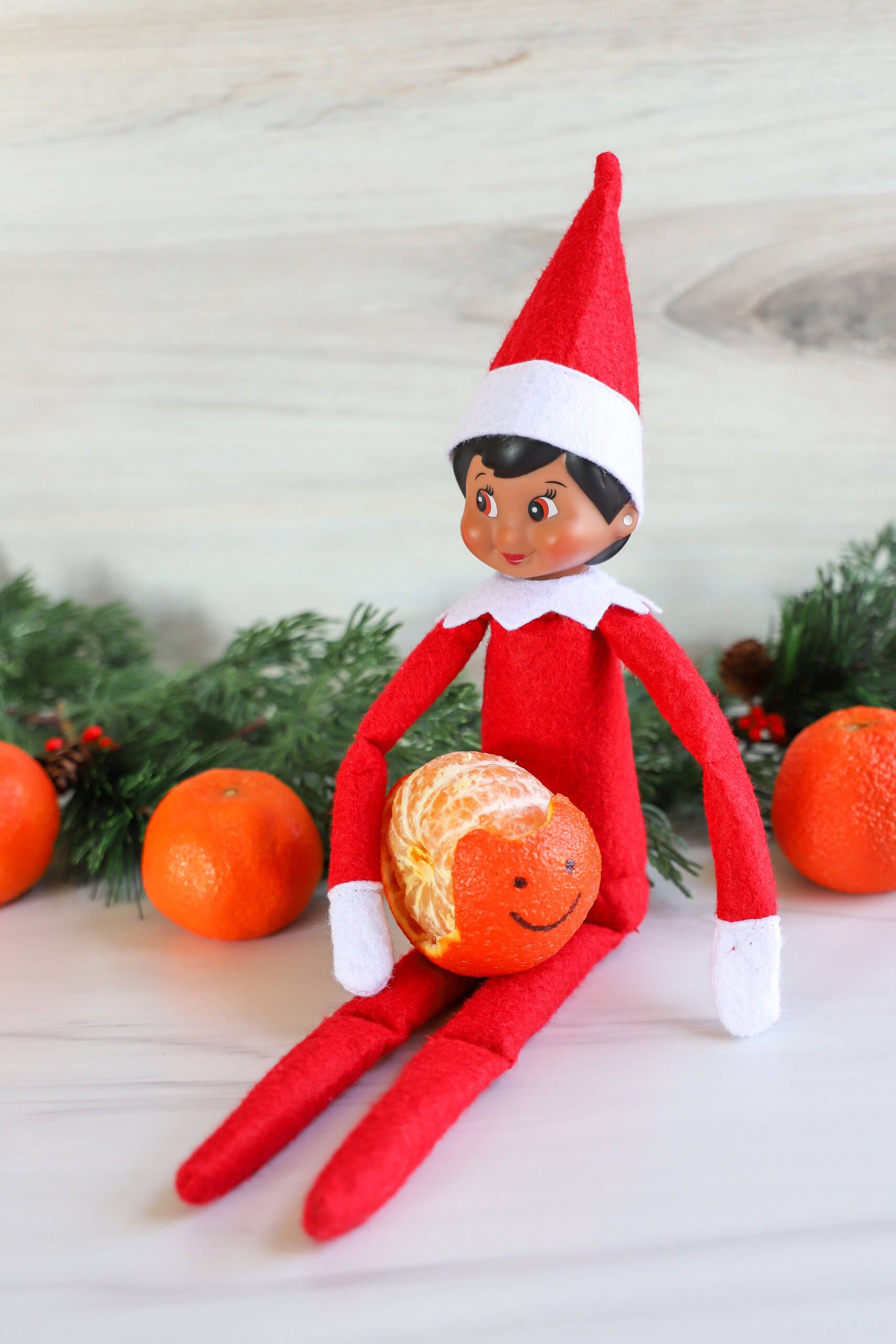 Easy Elf on the Shelf Ideas: Pet snail Easy Elf on the Shelf Ideas: Pet snail