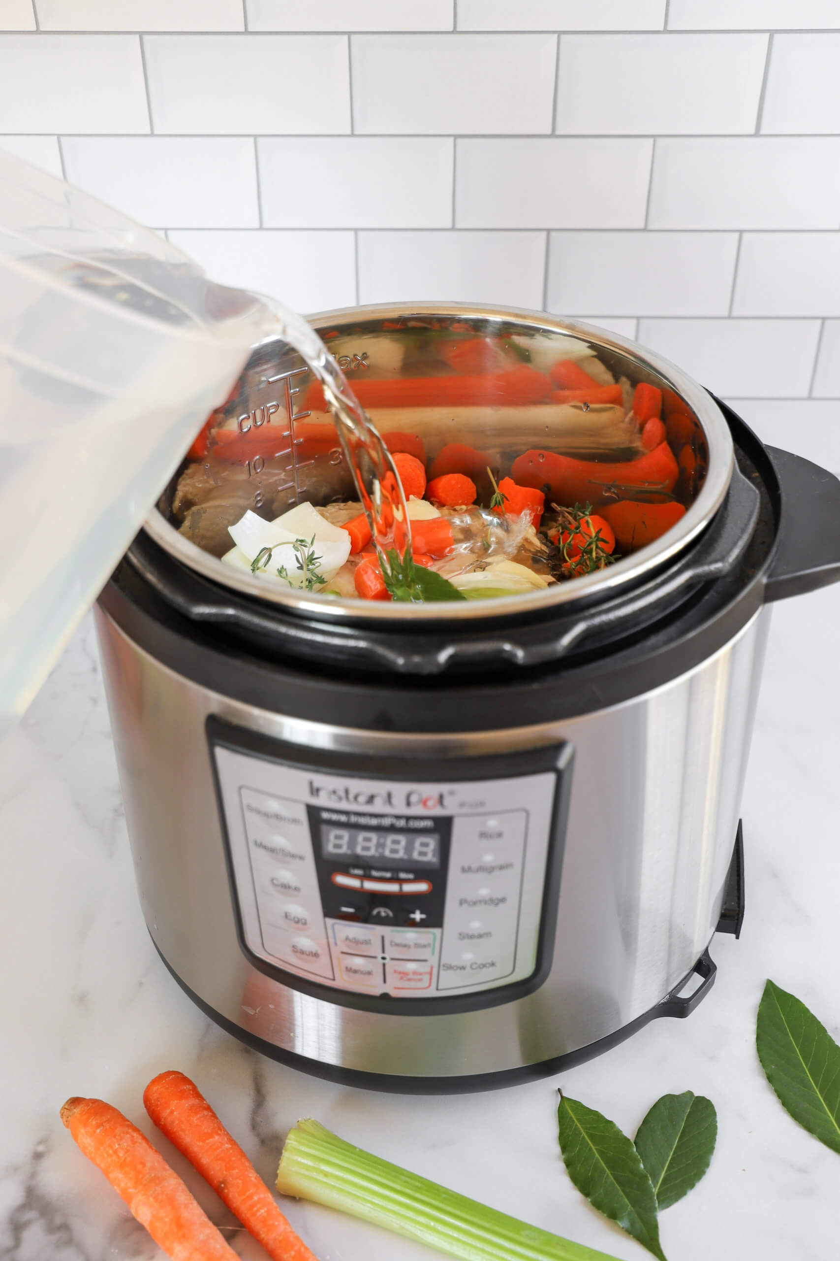 How to make chicken stock in an Instant Pot How to make chicken stock in an Instant Pot
