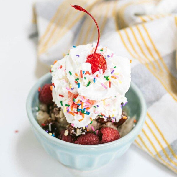 Banana Nice Cream Sundae Banner Image