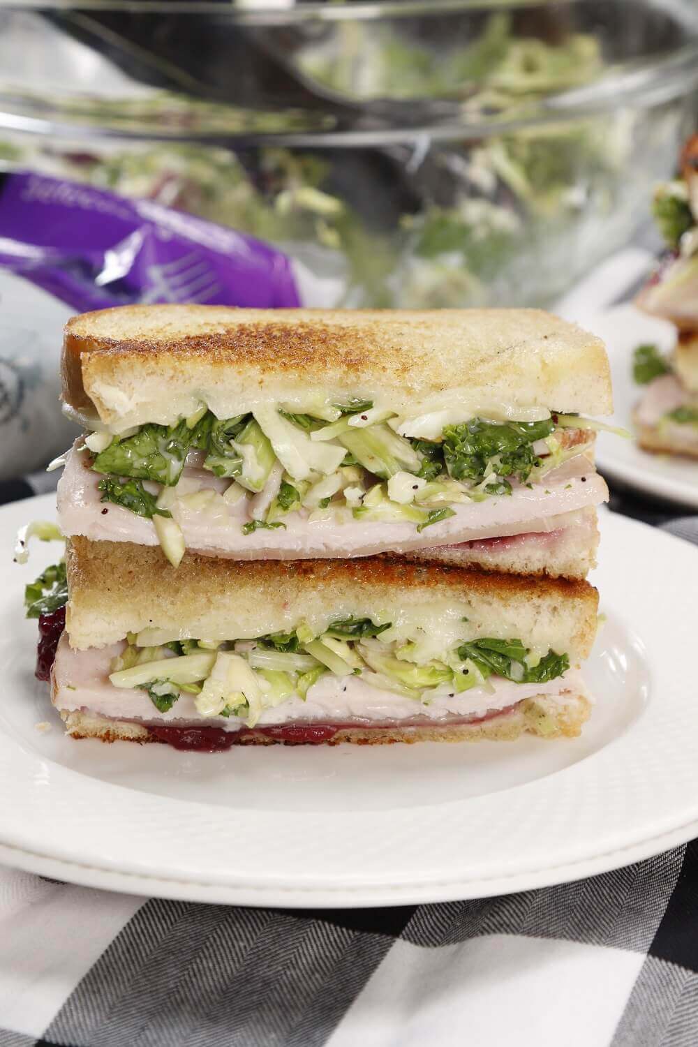 Sweet Kale, Turkey and Cranberry Sandwich Sweet Kale, Turkey and Cranberry Sandwich