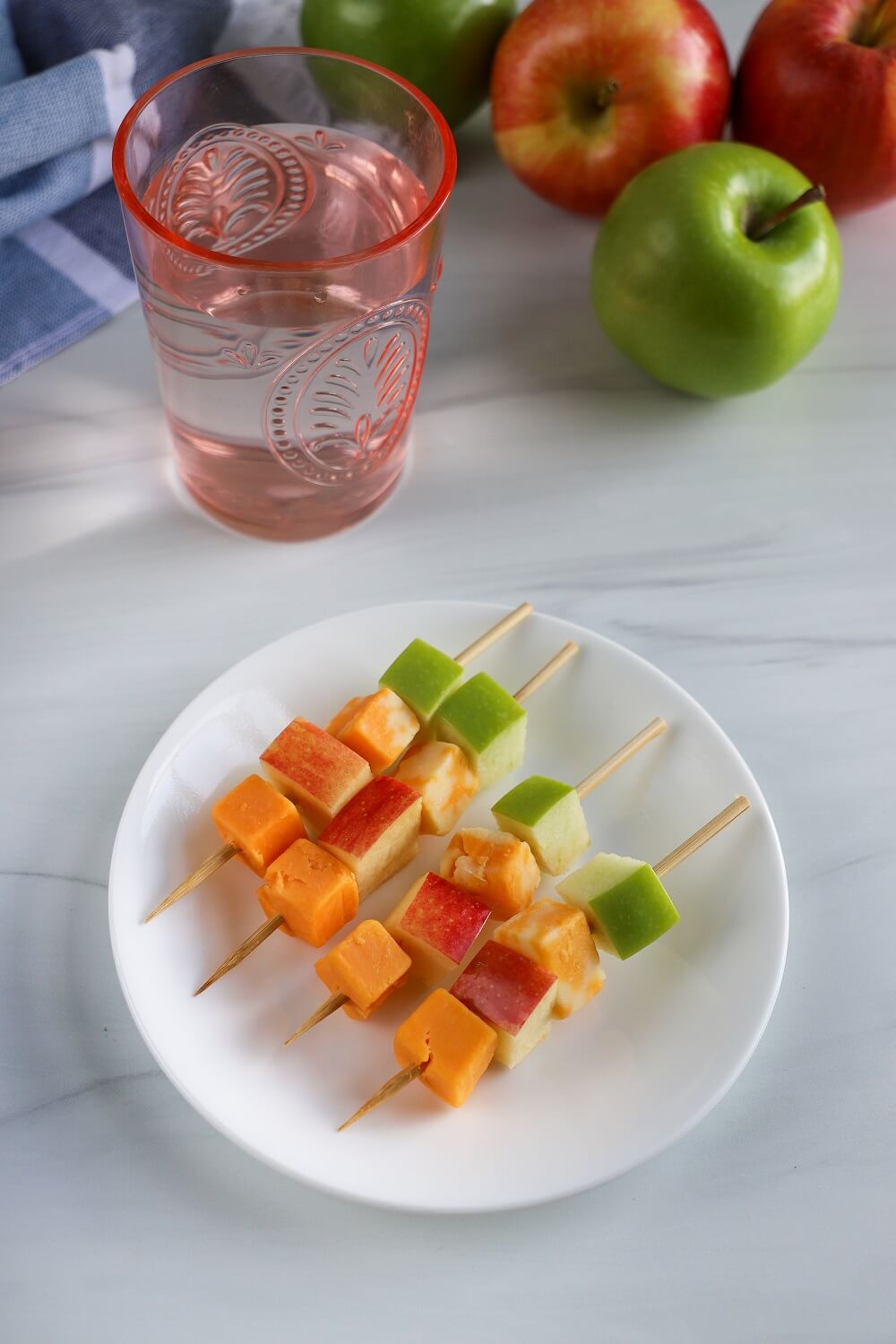 Apple Kabobs Apple Kabobs