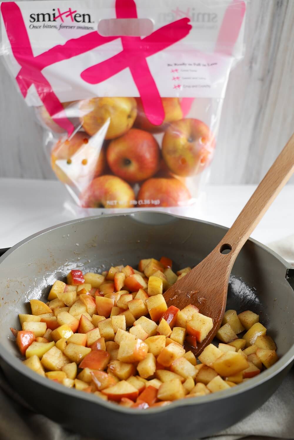 Warm Cinnamon Apples Warm Cinnamon Apples