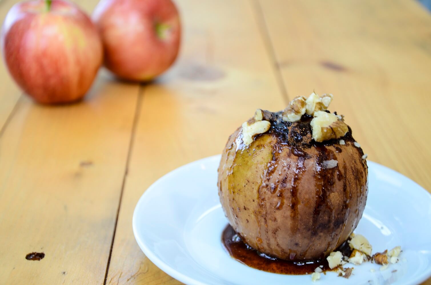 Cinnamon Oat Baked Apples Cinnamon Oat Baked Apples