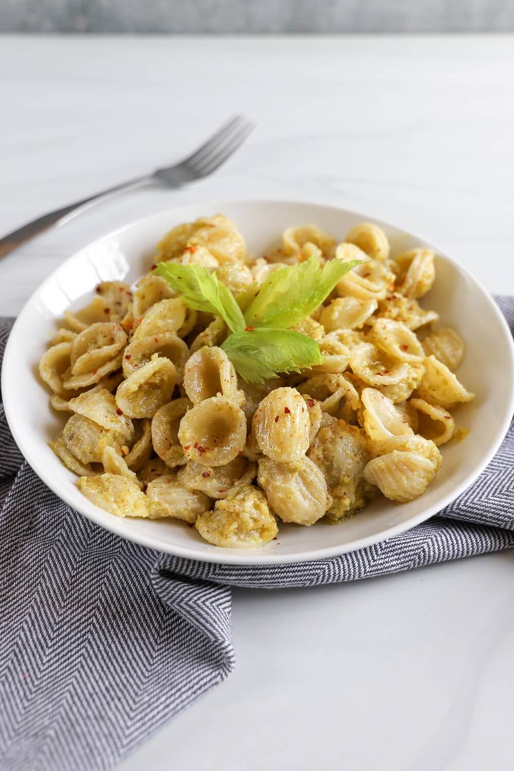Celery Pesto Pasta Celery Pesto Pasta