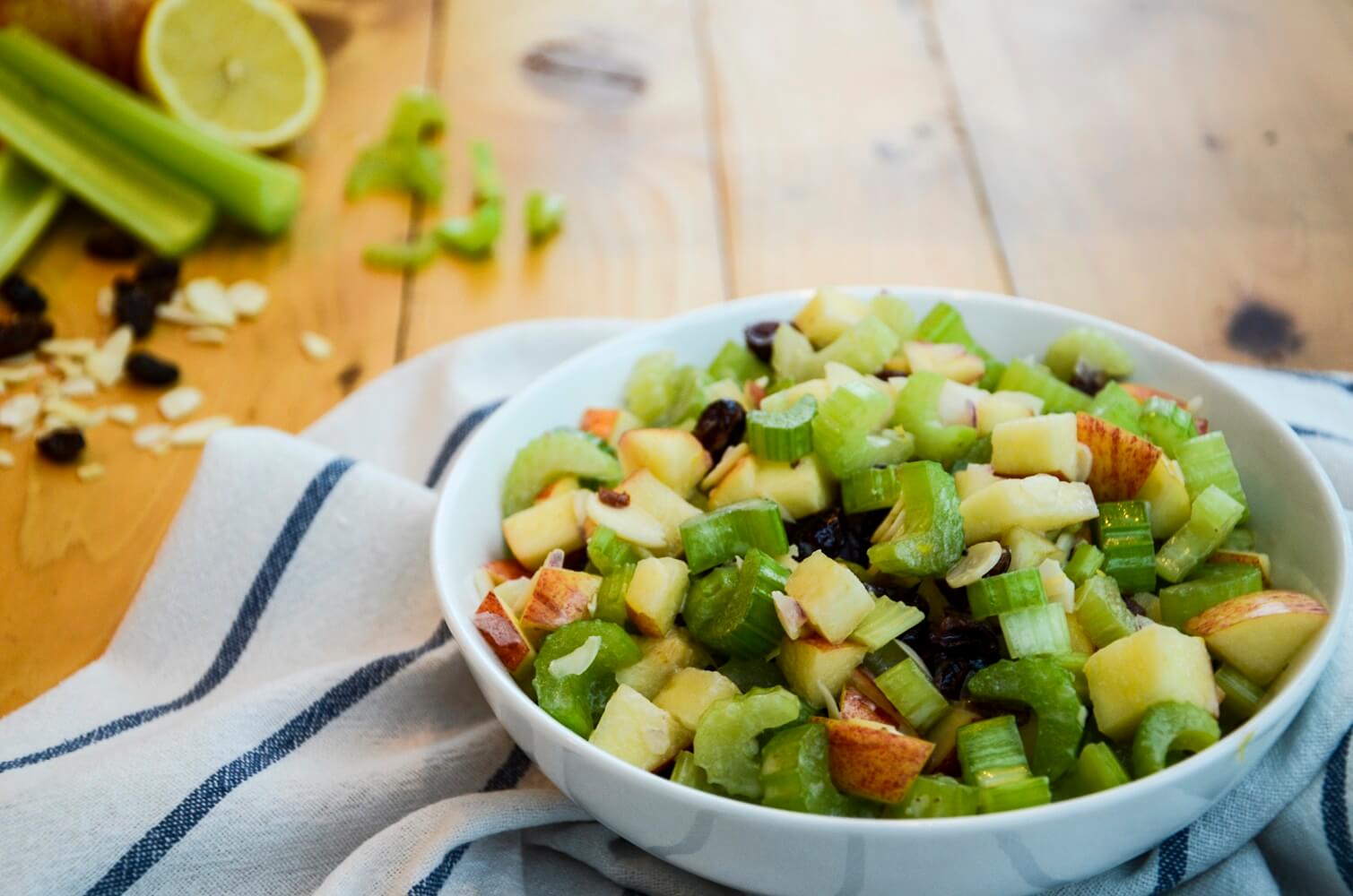 Crunchy Celery and Apple Salad Crunchy Celery and Apple Salad