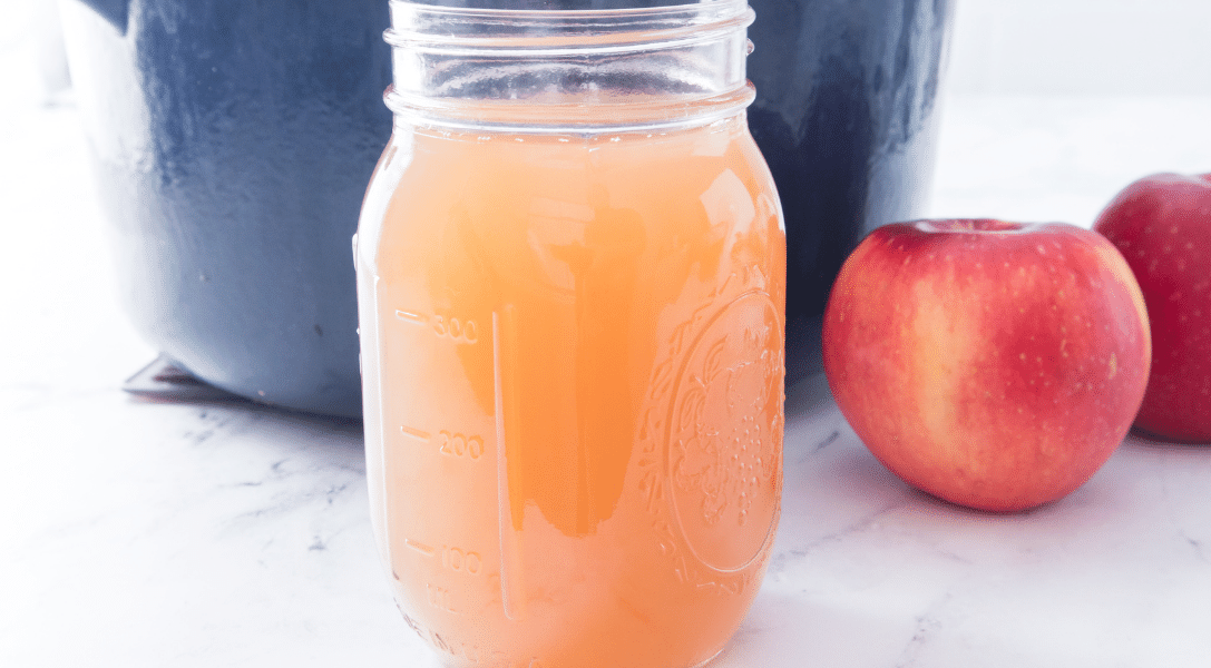Apple Cider in Mason Jar with SweeTango apples