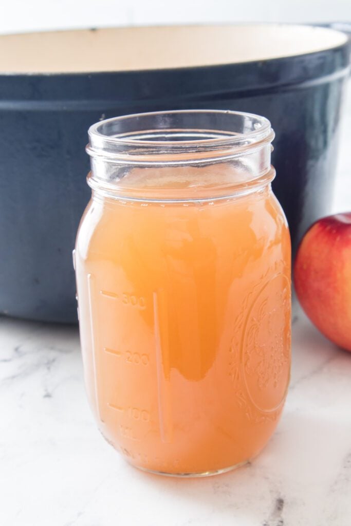 close up shot of homemade apple cider