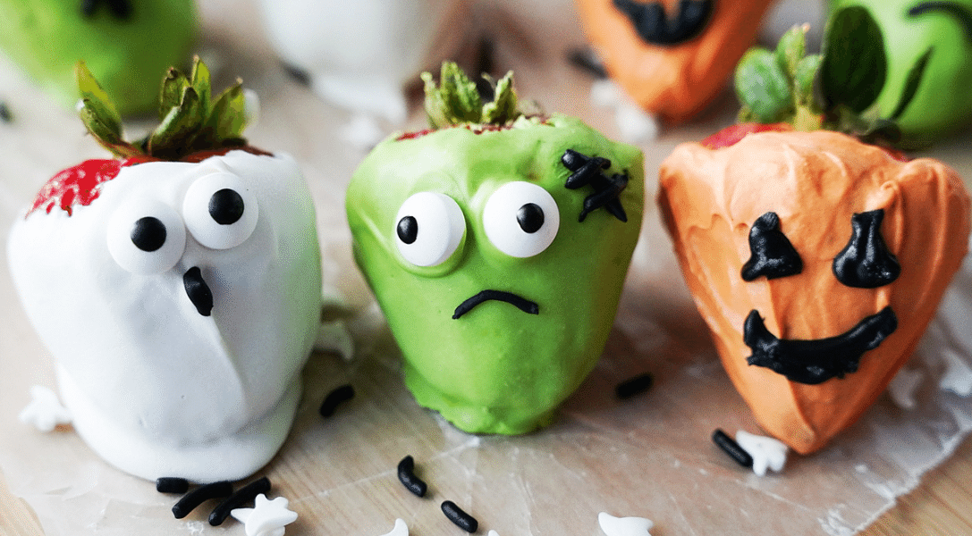 3 Halloween Chocolate Covered Strawberries