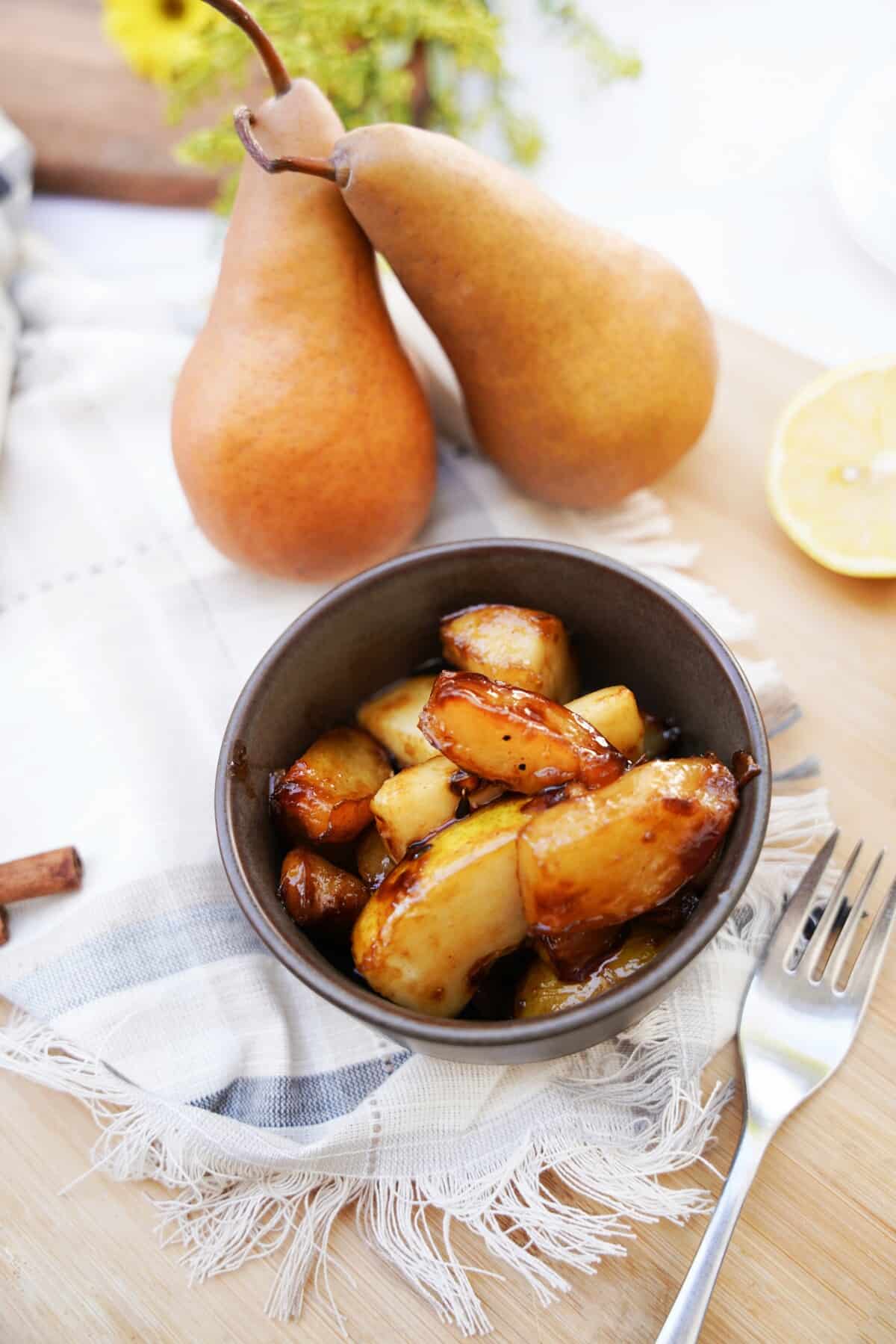 cinnamon pears in serving dish