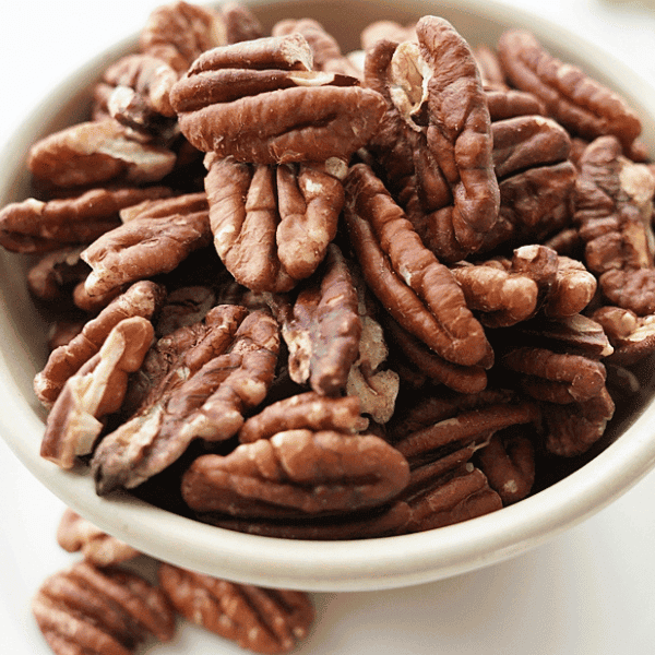 Blog Header How to Toast Pecans
