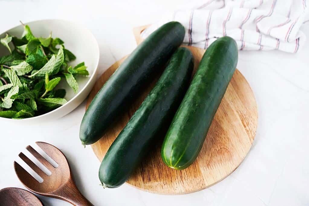 Cucumber Water Ingredients: cucumbers and mint