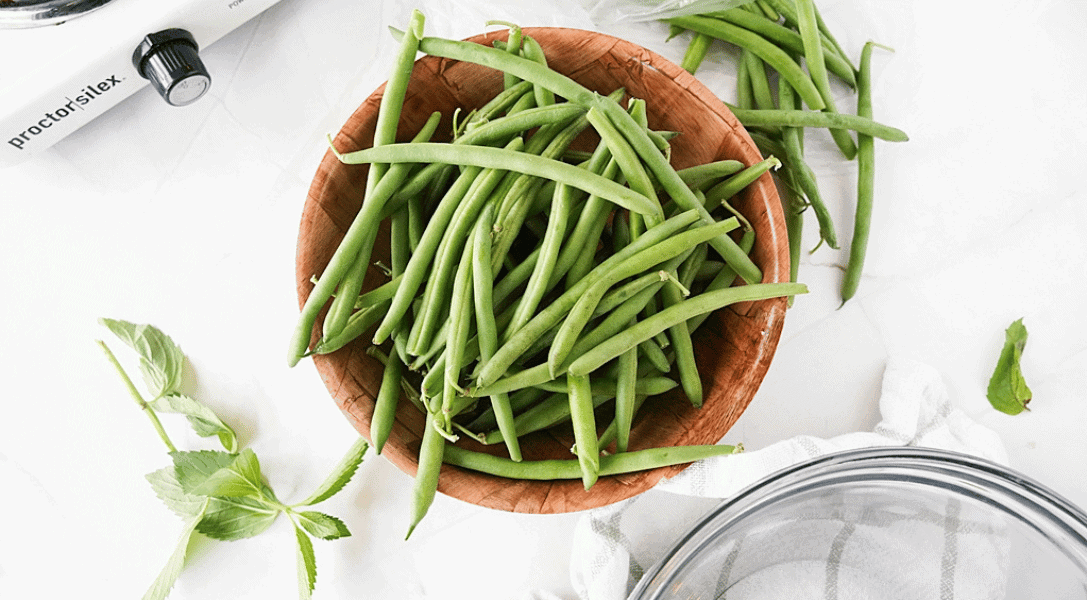 Bowl of Green Benas